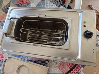 Freidora encastrable