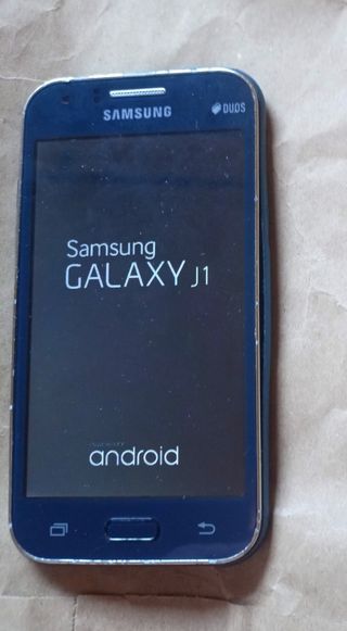 Samsung Galaxy J1, simple SIM 