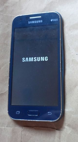 Samsung Galaxy J1, simple SIM 