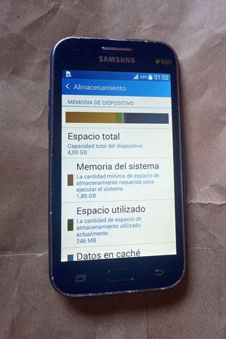 Samsung Galaxy J1, simple SIM 