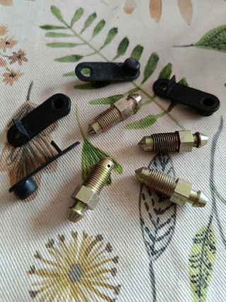 Tornillo Purgador Land Rover DefenderTD5