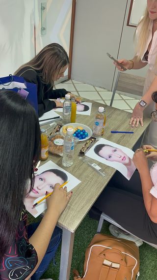 Formacion de micropigmentacion de cejas y labios