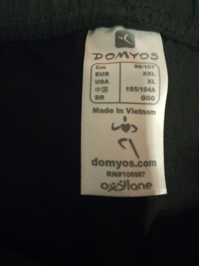 Pantalon corto deportivo