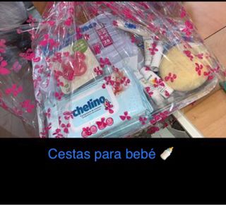 Cestas preparadas para regalar