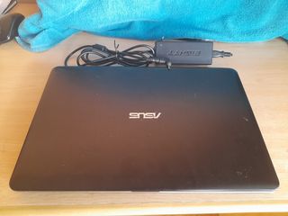 Portatil ASUS SonicMaster