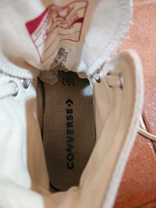 Converse run star hike