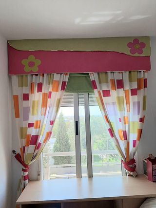 Juego de cortinas y estore