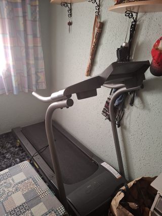 Cinta de correr marca weslo