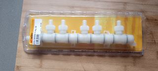 Distribuidor de agua en caravanas y aut