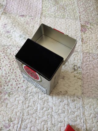 Cajas de lata, grande