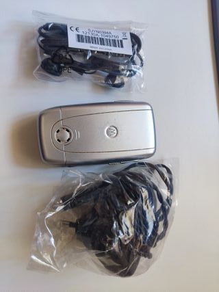 Movil Motorola V360 como nuevo con cargardor.