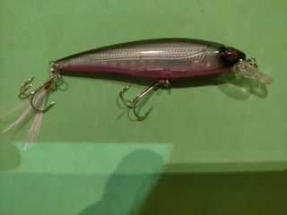 4 Señuelos artificiales pesca.