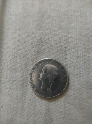 Moneta italiana 100 lire 1979 vintage