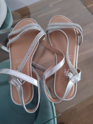 Sandalia niña