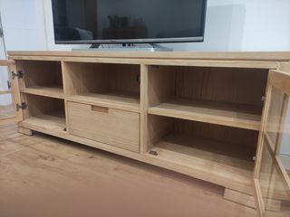Vitrina y mueble TV Banak Importa 