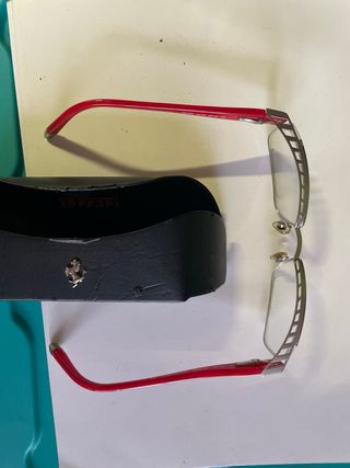 Gafas marca Ferrari