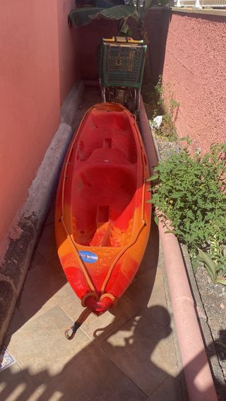 KAYAK 2 adultos y un niño