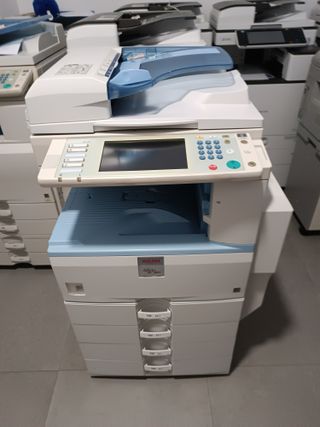 RICOH FOTOCOPIADORA BLANCO & NEGRO