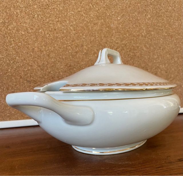 Zuppiera in porcellana di Firenze