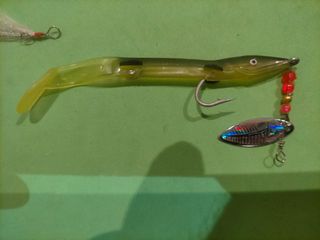 Último lote 5 Señuelos artificiales pesca.