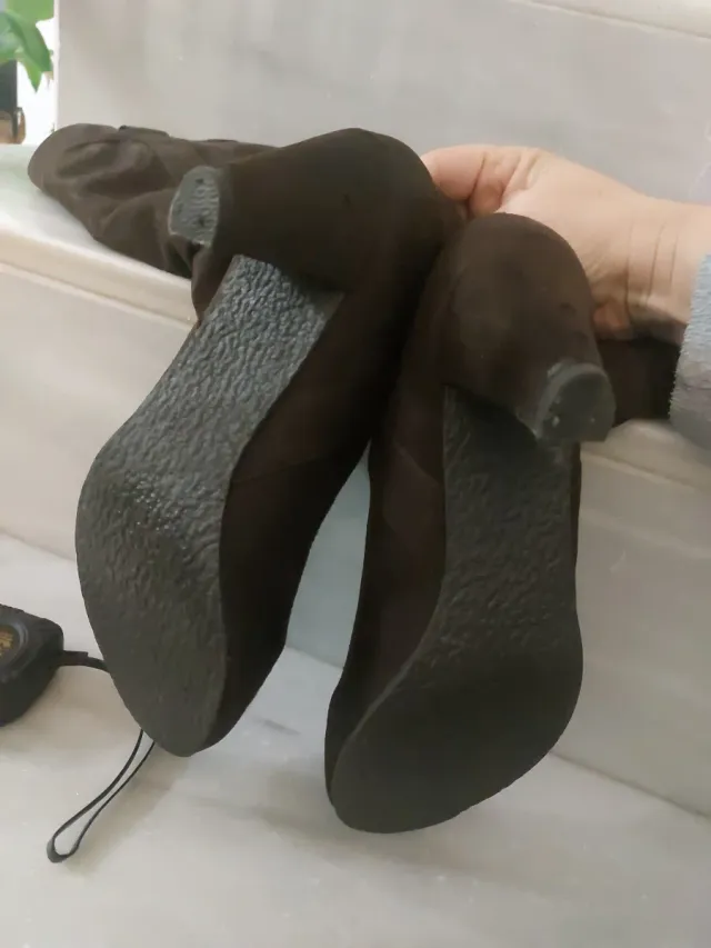 BOTAS MARRONES .TALLA 40/41 .CAÑA ALTA