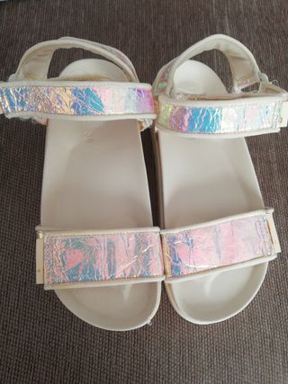 ZAPATO CHANCLAS