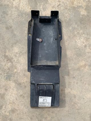 SOPORTE BATERIA APRILIA RS CHESTERFIELD 