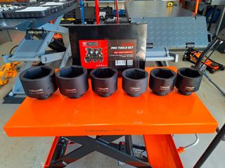 Pack camión 60 ton vasos de impacto y neumatica 