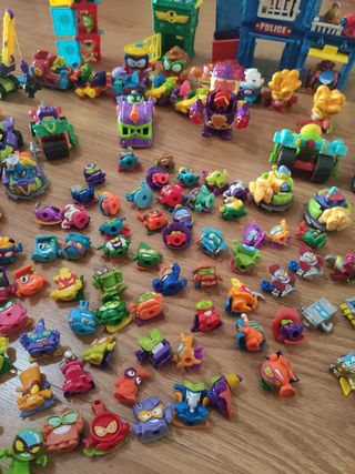 Lote juguetes superthings