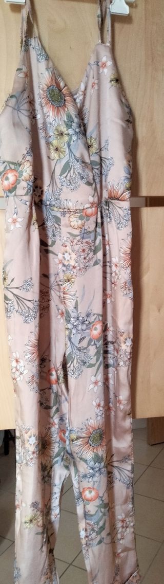 Tuta elegante motivi