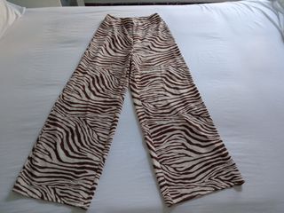 Pantalón cebra barato