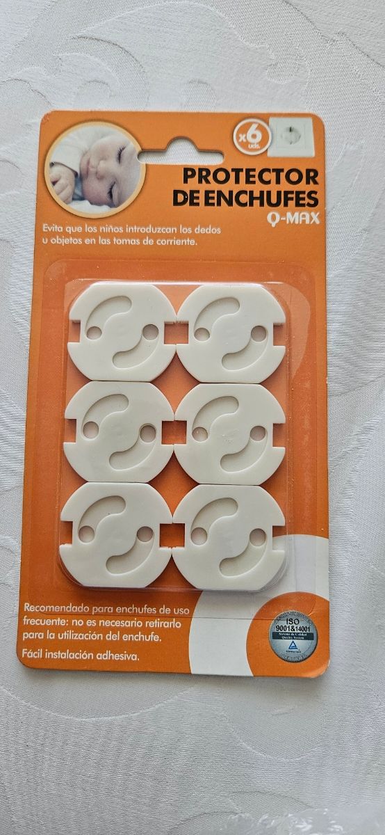 Protectores de enchufes. Q-MAX