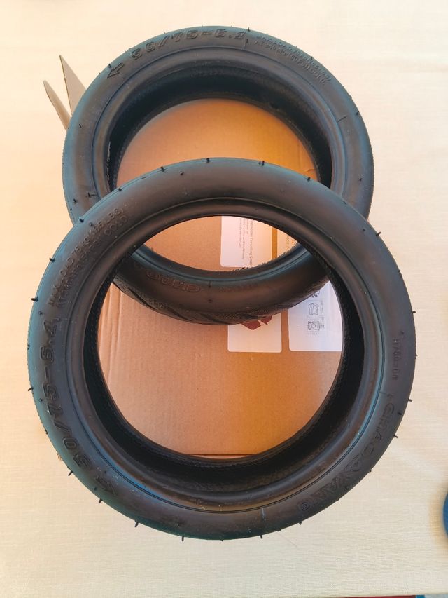 Neumáticos patinetes nuevos 8,5 *2