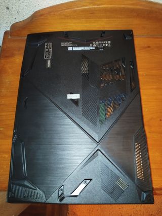Ordenador portátil gaming MSI
