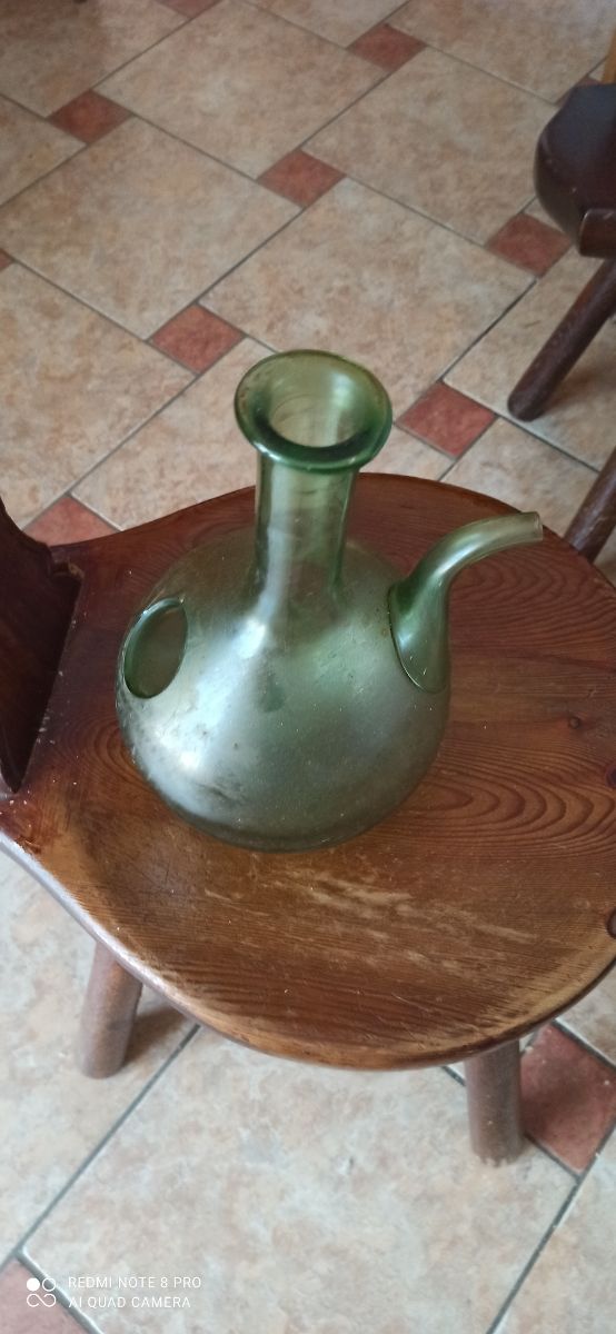 Decanter verde smeraldo per vino
