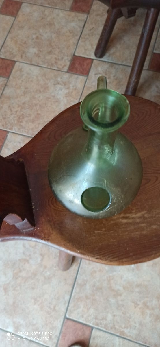 Decanter verde smeraldo per vino