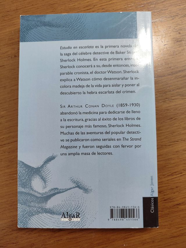 Libro ESTUDIO EN ESCARLATA