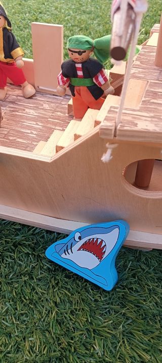 Barco pirata madera