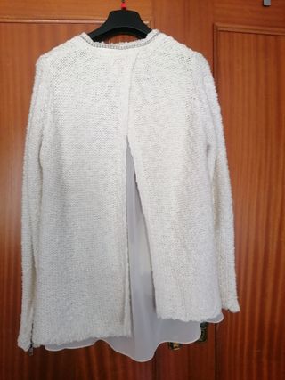 Cardigan Zara conforro de gasa por dentro a modo d