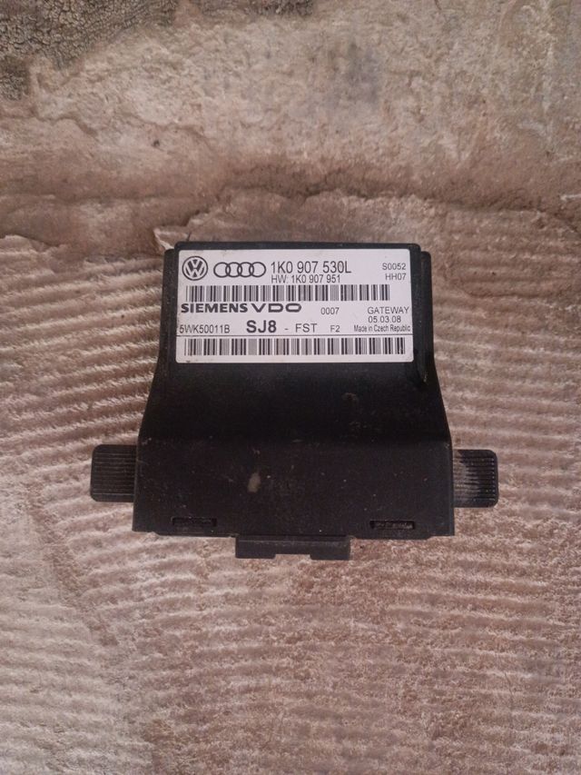 Centralita confort VW