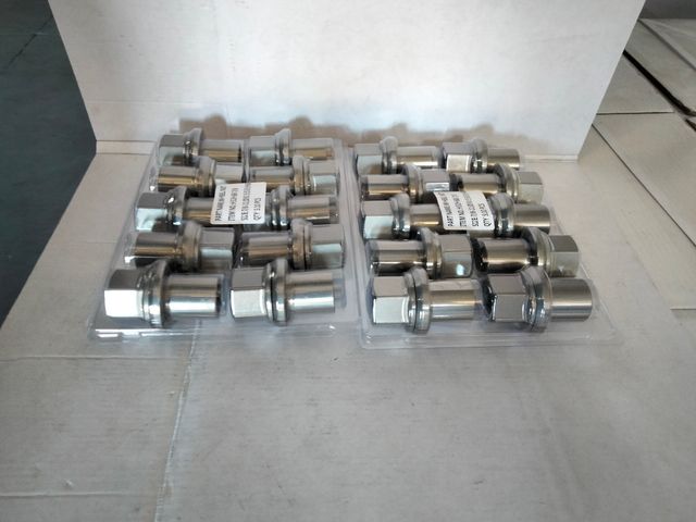 TUERCAS SCANIA LLANTAS ALUMINIO ALCOA