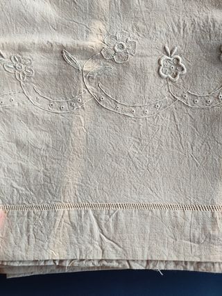 Antico lenzuolo matrimoniale ricamato
