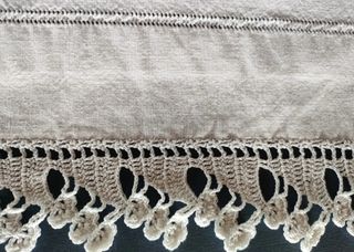 Lenzuolo matrimoniale con pizzo vintage