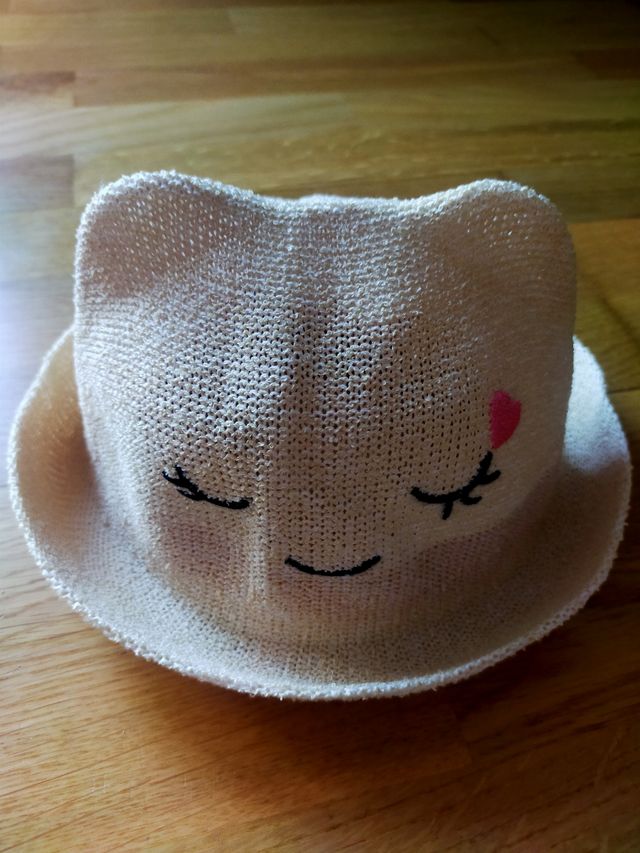 Sombrero de bebé