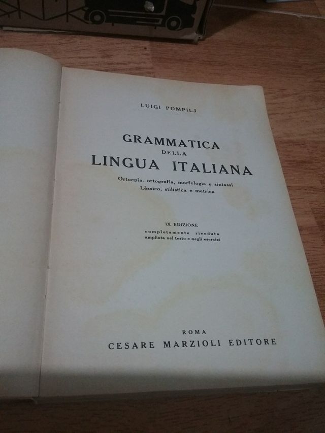 Libro "Grammatica dellla lingua italiana"