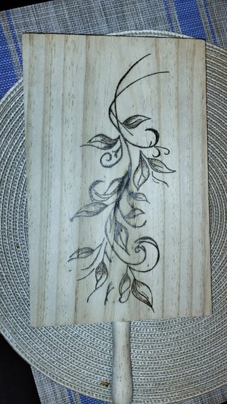 Tabla pirograbado