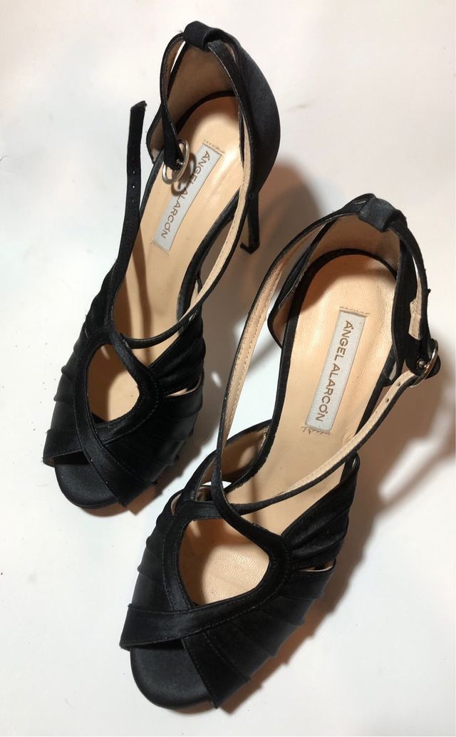 Zapatos de fiesta de Angel Alarcon