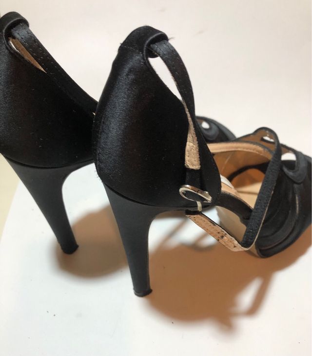 Zapatos de fiesta de Angel Alarcon