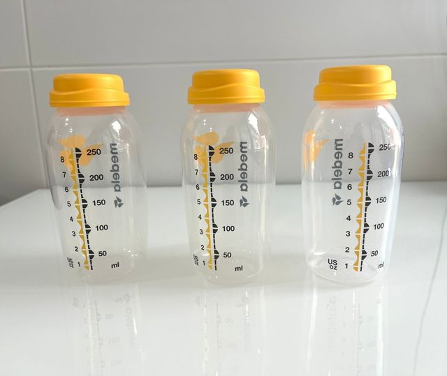 Set de biberones y tetinas MEDELA