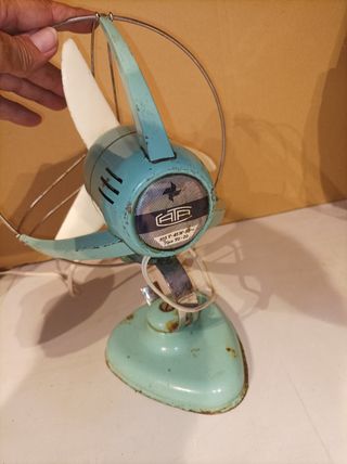 Ventilador antiguo marca CATA funciona